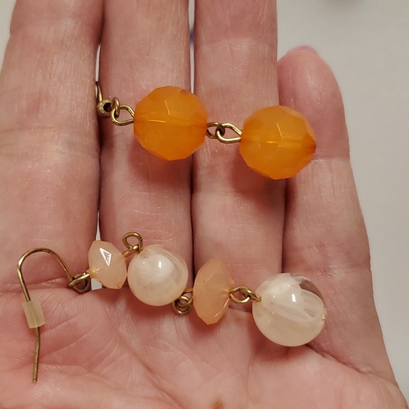 Lot of 6 pairs of acrylic bead crystal purple gemstone pierced earrings dangles - Picture 2 of 7